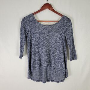Womens Shirt Extra Small Gray Top 3/4 Sleeve Round‎ Neck Crochet Back